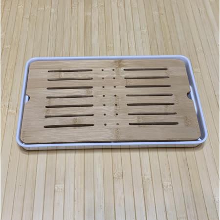 Чабань из натурального бамбука с белым поддоном